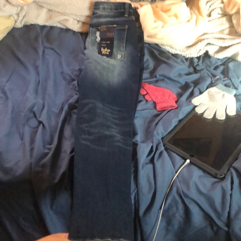 Jeans - Picture 2 of 2